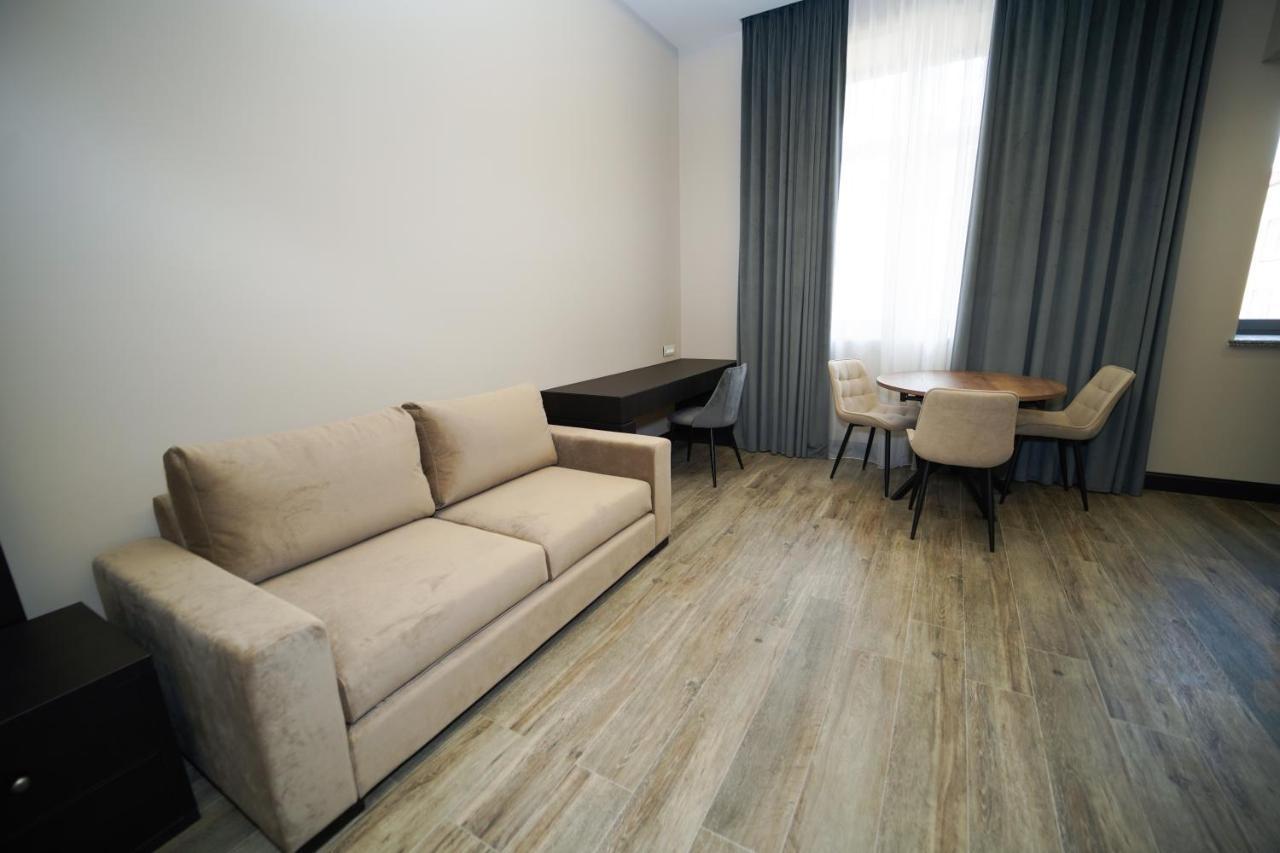 Soho Apart Hotel Ереван Экстерьер фото