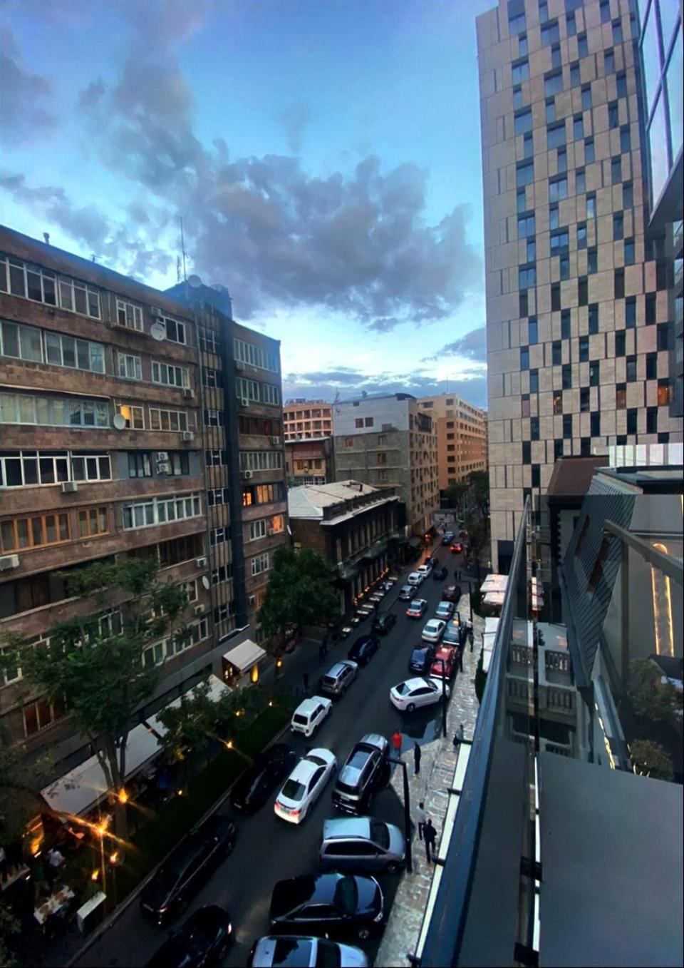 Soho Apart Hotel Ереван Экстерьер фото